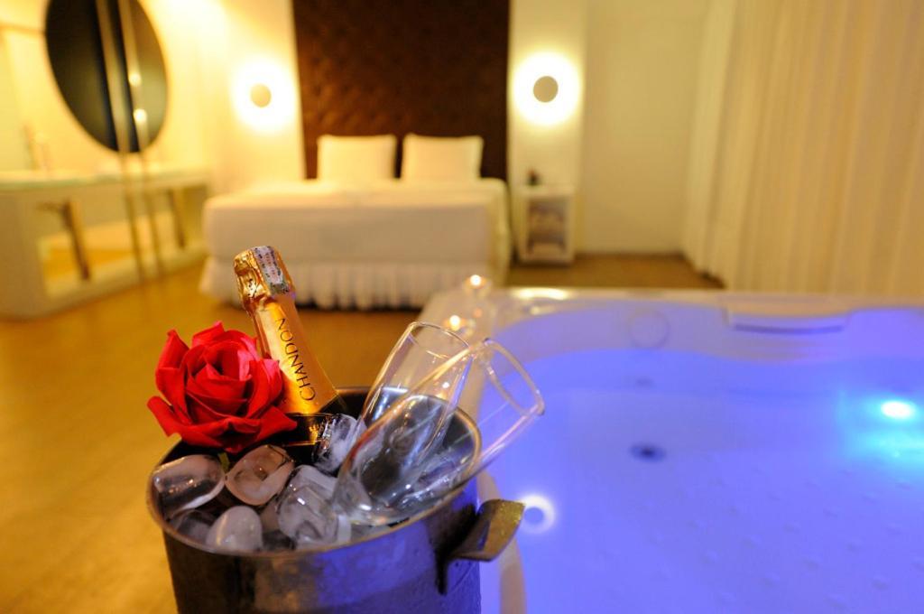 Nexos Motel Piedade - Adults Only ジャボアタン・ドス・グアララペス エクステリア 写真